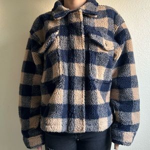 American eagle sherpa jacket